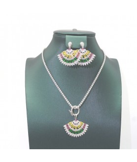 Natural coloured Green Tourmaline fan necklace set