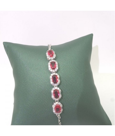 Natural ruby with jewel bracelet