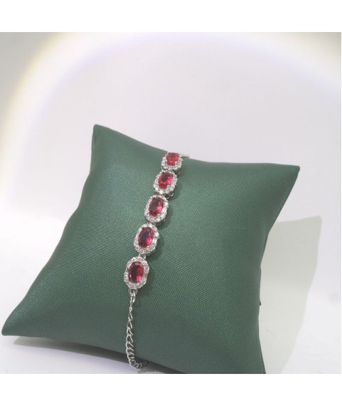 Natural ruby with jewel bracelet