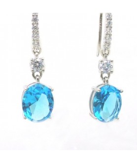 Natural blue topa with round earring