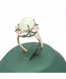 Adjustable four leaf oval green diamond ring