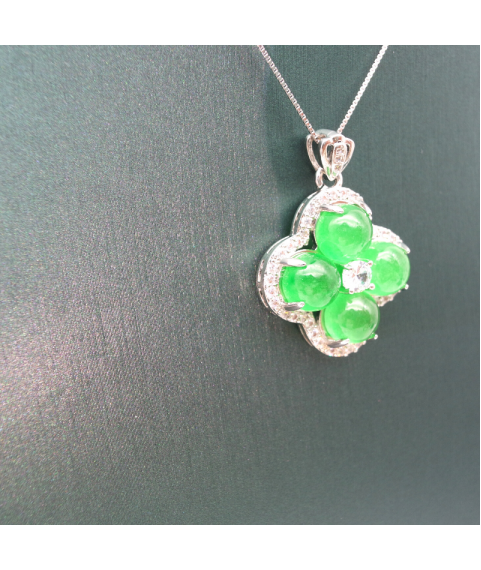 Natural emerald clover silver edged diamond necklace