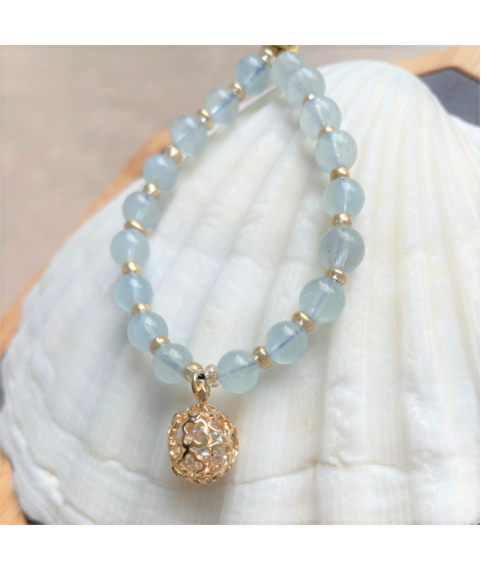 Aquamarine ball pendant bracelet