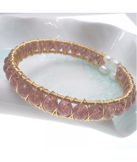 Strawberry quartz openging bracelet